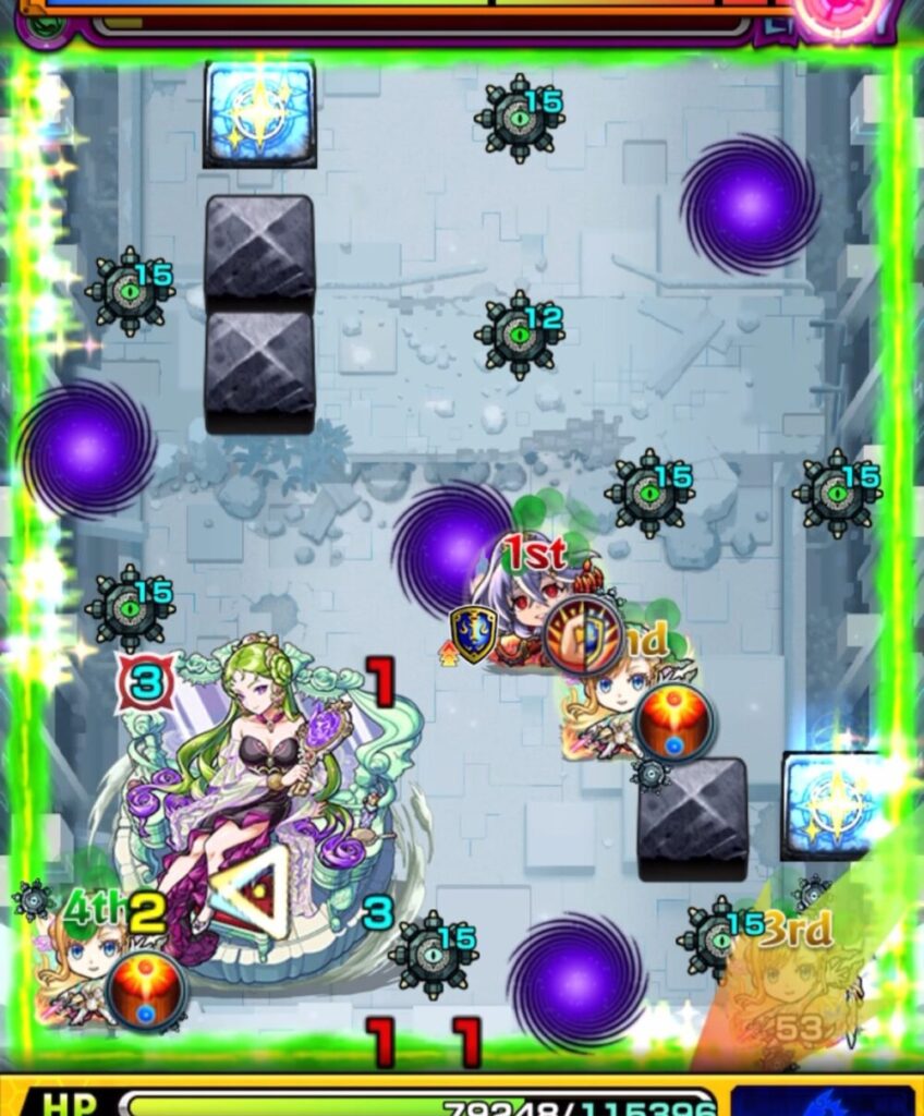 モンスト「破界の星墓・パライソの星墓」ボス戦の盤面。左下にボスが配置され、味方キャラ4体が右側と下に展開。ステージ内にはダメージウォールヒーリングウォール、紫色の転送壁が配置されており、戦略的なルート選びが求められる。
