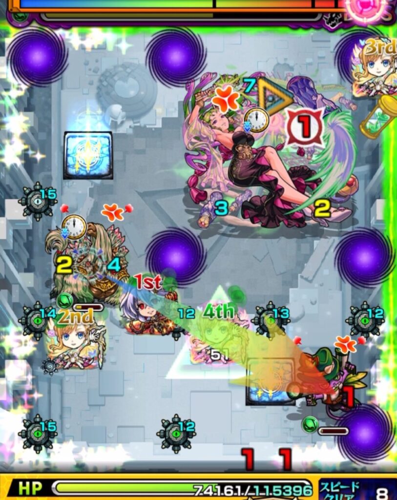 モンスト「破界の星墓・パライソの星墓」ボス最終ステージのプレイ画面。ボスの残りHPはわずかで、複数の地雷やワープが配置された中、1stキャラが下からボスに向かって攻撃ルートを描いている場面。
