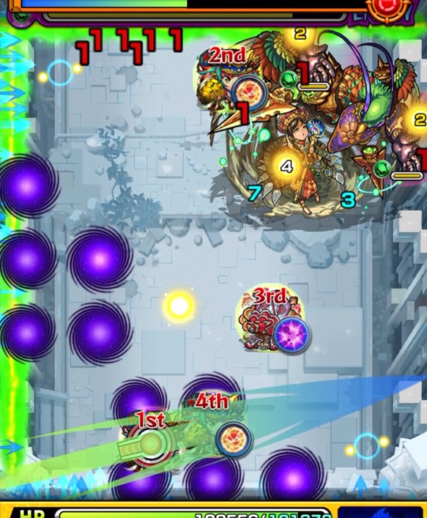 ステージ2の3手目で大きなフォトンをシャンバラに付与し、透過攻撃を狙うシーン。カーマ処理後に出現するシャンバラの手への備えも意識。