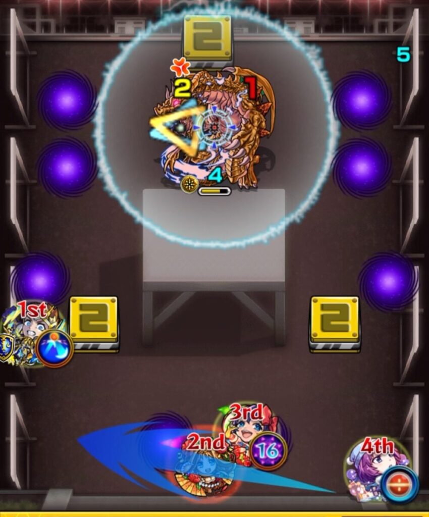 ステージ1の2手目。キャラが複数のコンテナからエナジーを取得し、上部に配置されたバハムートの弱点を狙って攻撃するルートを示したスクリーンショット