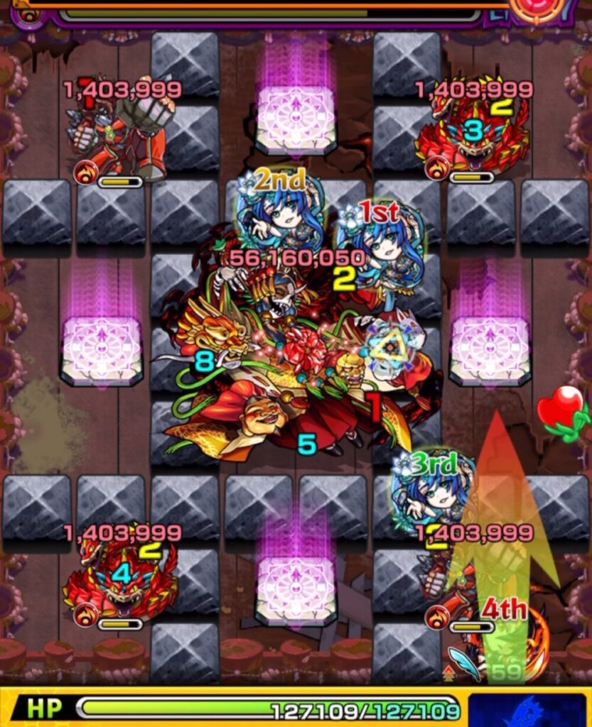 ステージ2の1手目。ゼフォンが右下のガイアを攻撃して撃破しているシーン。