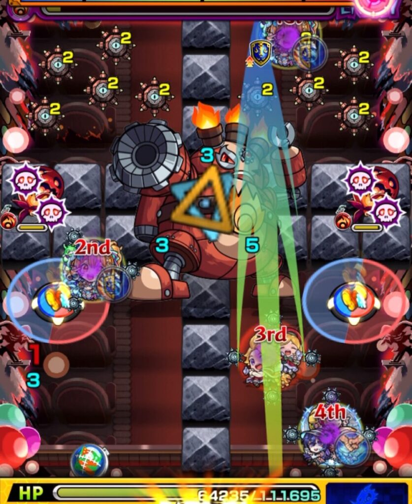 モンスト超究極・彩 グランギニョル(火属性)ステージ1の3手目。地雷を持ったキャラがロボットの弱点を攻撃して撃破。弱点ON状態を維持したままステージ1を突破した場面。