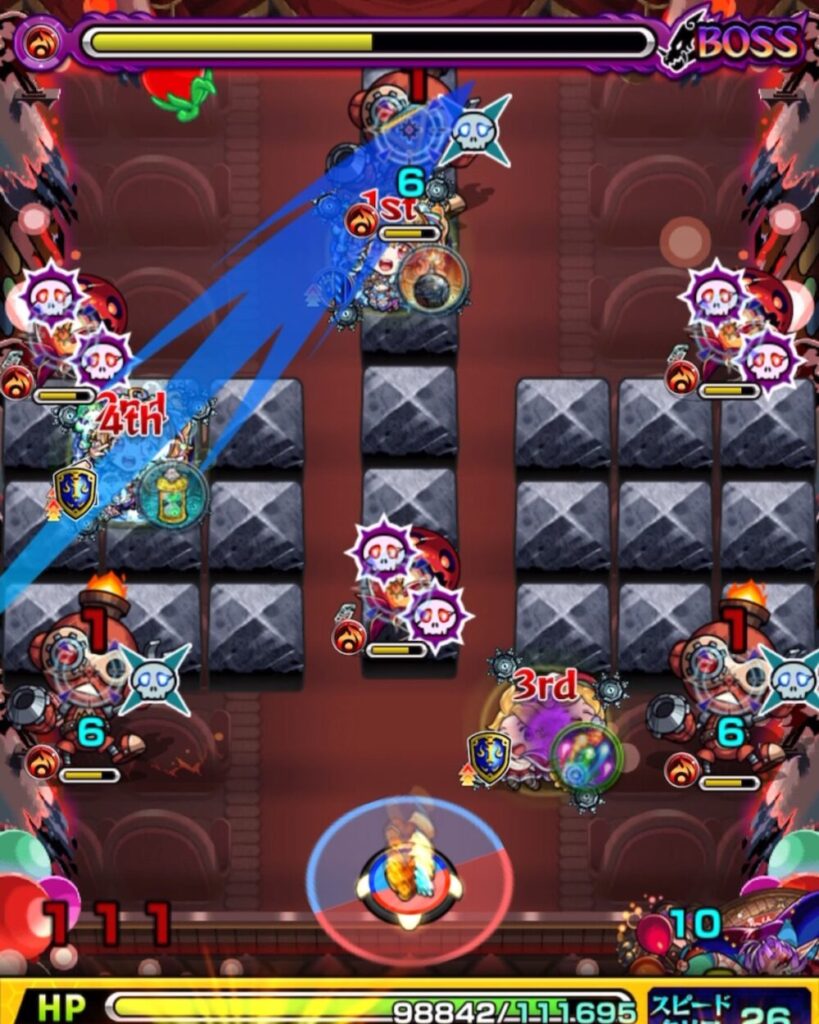 モンスト超究極・彩 グランギニョル(火属性)ボスステージ3の1手目。上部にいる弱点を持つロボット雑魚を攻撃して処理し、地雷を活かして開幕を安定させた場面。