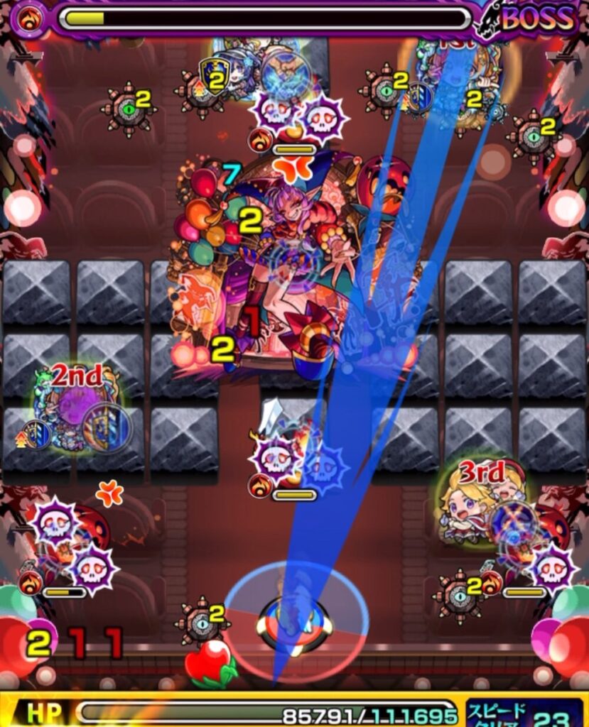 モンスト超究極・彩 グランギニョル(火属性)ボスステージ3の4手目。剣リンと青の回転パネルを経由してボスの弱点出現を調整し、次の攻撃に備える場面。