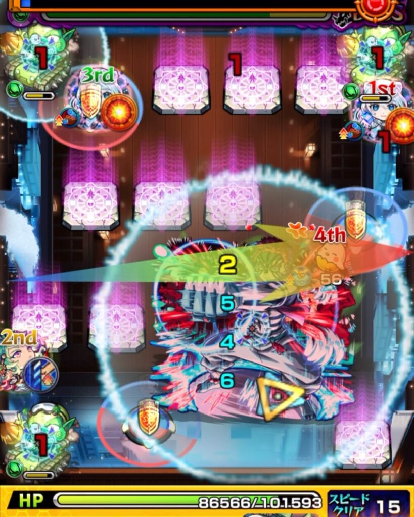ンスト「超究極・猗窩座(宴の時間)」ボスステージ2の2手目。赤パネルを踏んで防御アップを狙うも、左上の青パネルを誤って踏み、防御が解除されて大ダメージを受けた場面のスクリーンショット。