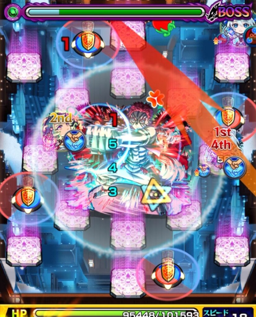 モンスト「超究極・猗窩座(宴の時間)」ボスステージ1の7手目。ネオが赤パネルを踏んで防御アップを発動し、アグナムートXにふれて友情コピーを発動。ボスの猗窩座にダメージを与える場面のスクリーンショット。