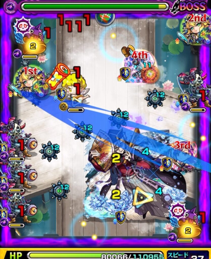 ボスステージ2の2手目で味方にふれて友情と直殴りを組み合わせ、防御ダウン中のボスにダメージを与えるシーン。