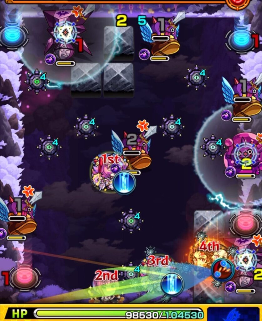 モンスト超究極・火「苦闘彩る魔性の宮殿」ステージ1の2手目の動き。残ったはやリンを確実に処理し、HP減少攻撃を防ぐ立ち回りを行っている場面。