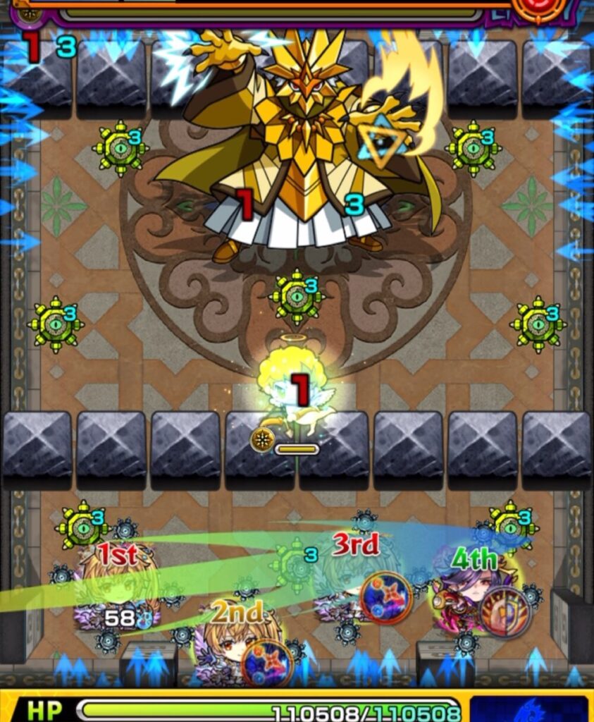 ステージ1・1手目の場面。天使の反撃でHWを張り、回復しつつ魔導士を攻撃して削りを開始している。