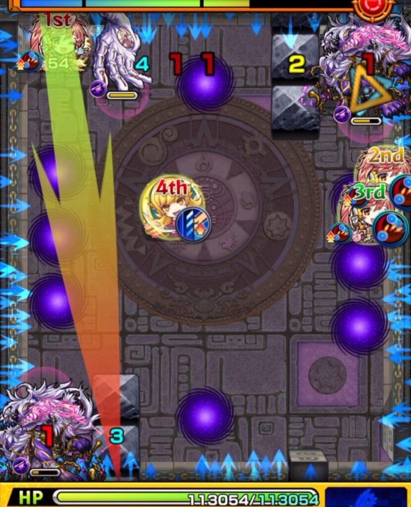 モンスト覇者の塔3rdシーズン35階ステージ3。右手を破壊しながらフェンリルを直殴りと友情で同時処理し、弱点の再移動を防いで突破した場面のスクリーンショット。
