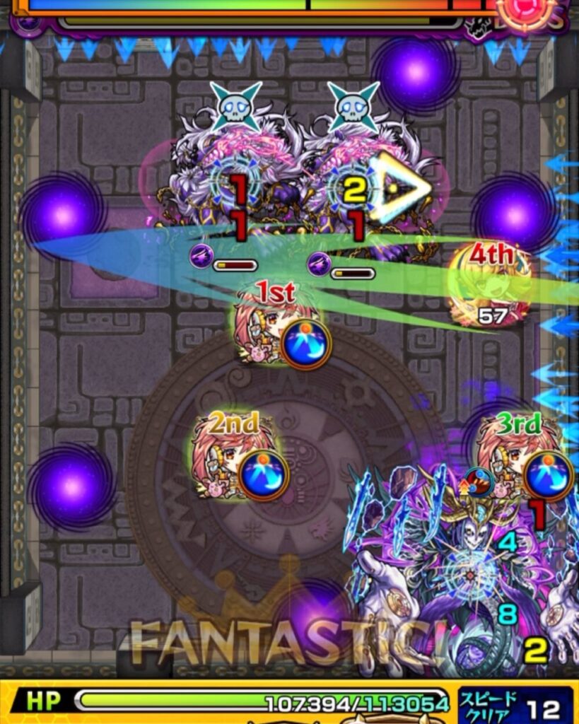 モンスト覇者の塔3rdシーズン35階ボスステージ3。フェンリルの弱点を攻撃して同時処理に成功し、クロスドクロ発動で両手が出現しボスが左中央に移動した場面のスクリーンショット。
