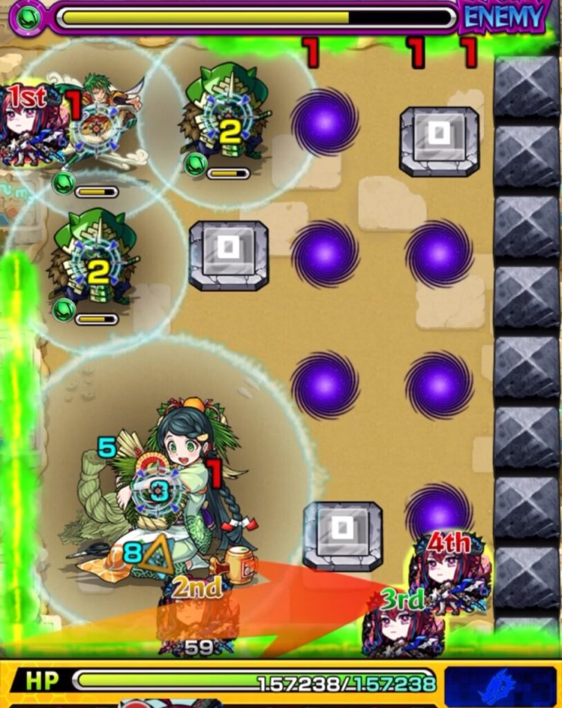 未開の砂宮・拠点23 ステージ2の1手目。ジライヤの強力なホーミングを警戒しつつ、左下の「8」の全滅攻撃に注意しながら、ウォールチェンジパネルを踏んで回復状態を維持しつつサムライとジライヤへダメージを与えている場面。