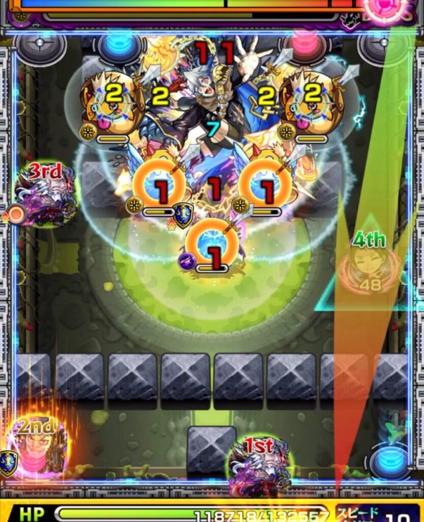 超究極チリアット・ボスステージ2の3手目。ボスと上壁のあいだに入れたものの、魔導士に触れてしまい防御ダウンが発動せず、ボスを防御アップ状態のまま攻撃してしまった場面のスクリーンショット。