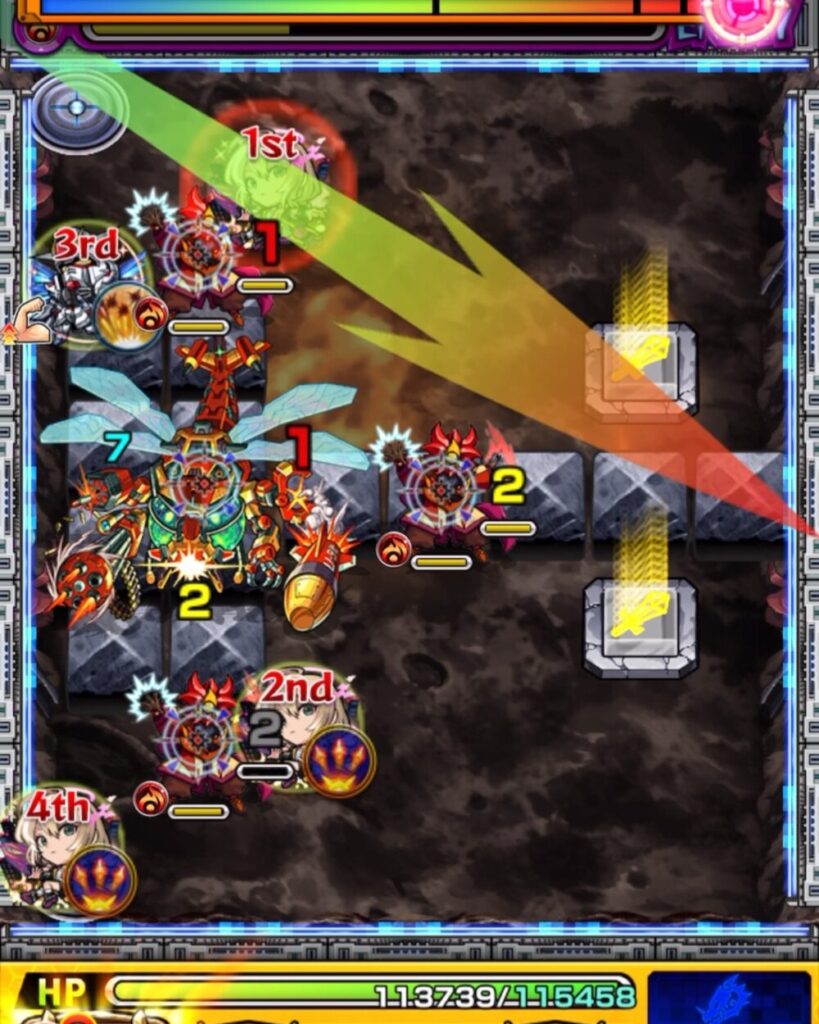 ステージ3の2手目でパワースイッチLv2を揃え、魔導士のゲージを切りながら中ボスと壁の間に挟まって撃破する場面