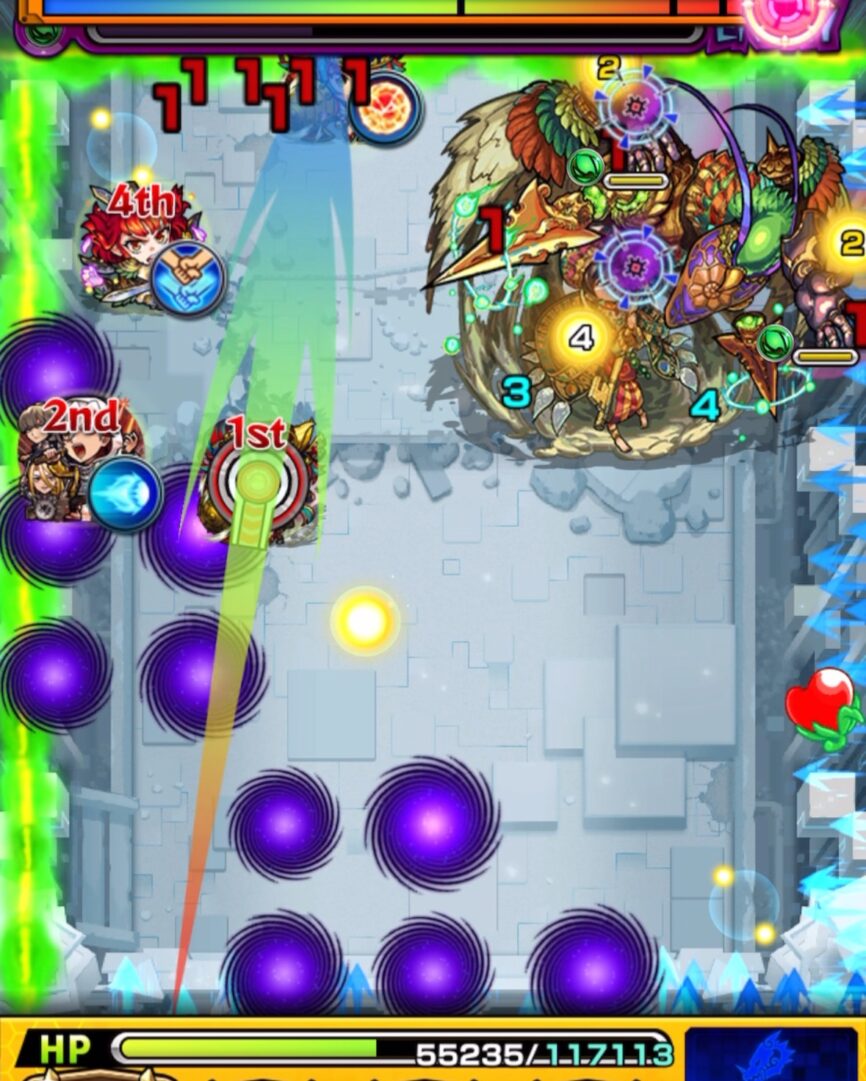 ステージ2の7手目。右側の手を防御ダウンさせた状態で壁バウンドキャノンを放ち、左手へのヒットから爆風でダメージを与えた場面。