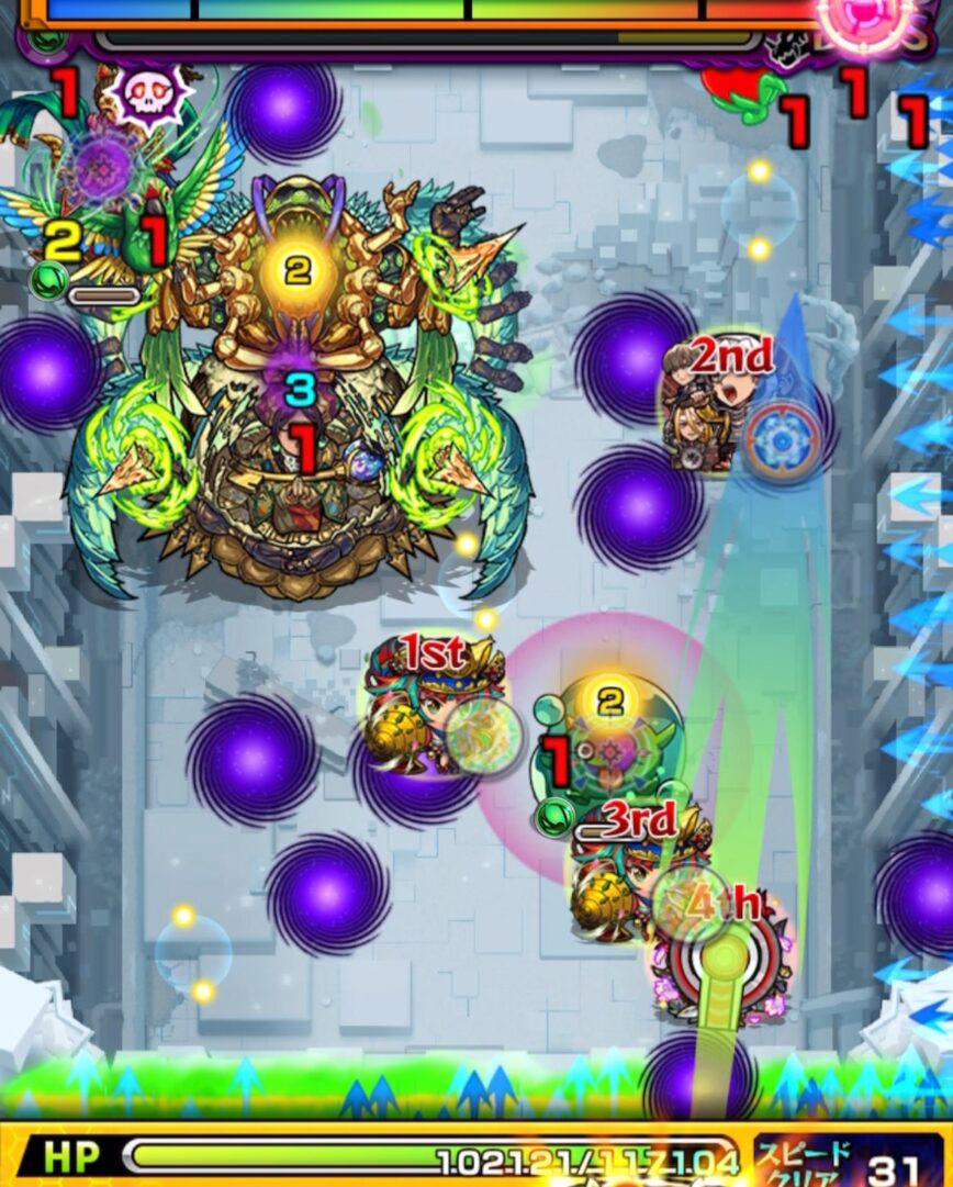 ボス2の3手目。右上壁反射でぷよリンとボスにフォトンを付与して透過させ、壁バウンドキャノンでカーマを処理した場面。クロスドクロ発動で配置が変化。