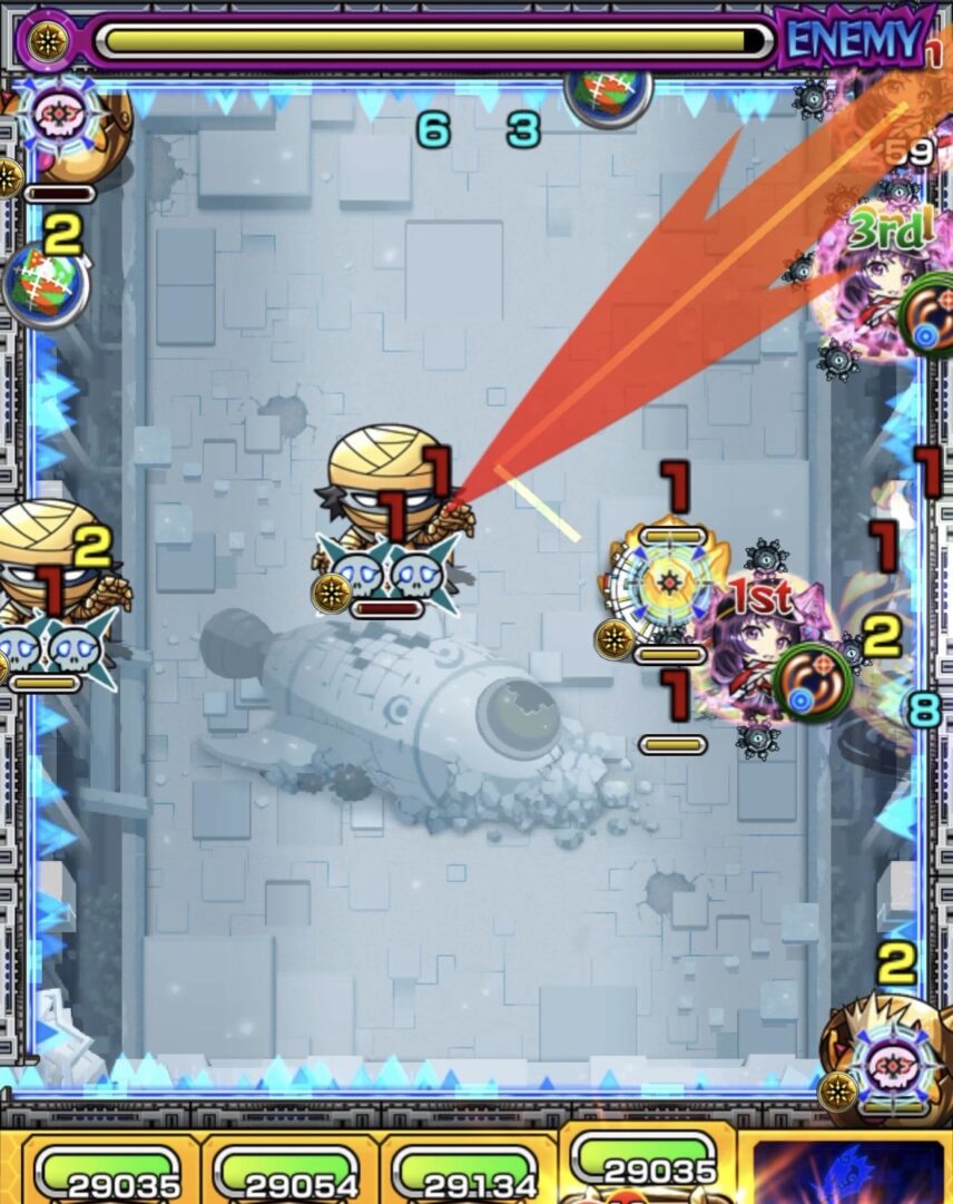 ステージ4の3手目:HPの少ないゾンビを処理しつつ友情で削るが、1体残って蘇生される場面