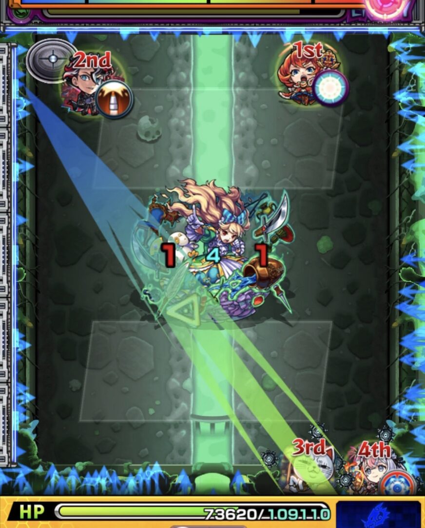 ステージ1の3手目。下側のエレメントエリア内から弱点を直殴りし、ポルターガイストに大きなダメージを与えている場面。