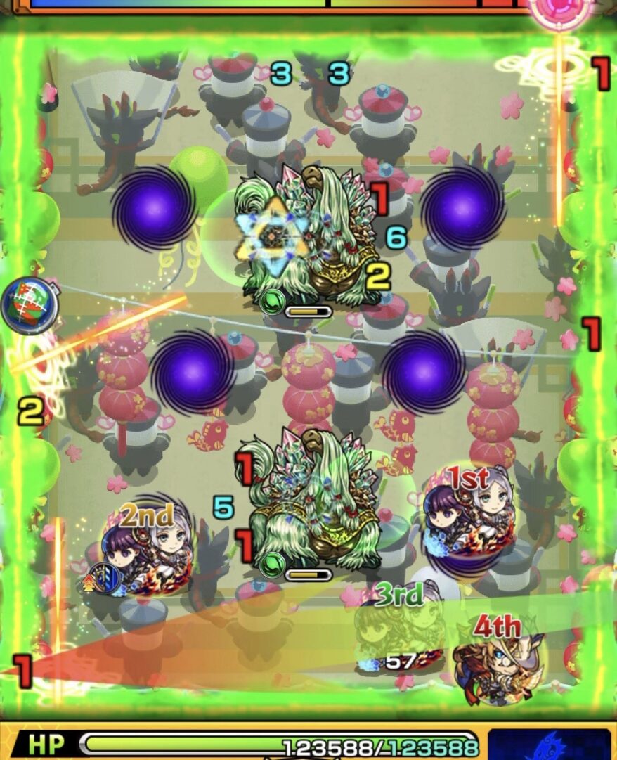 ステージ2でセンサーに触れてキャタピランの弱点を出現させ、同時処理を成功させた場面