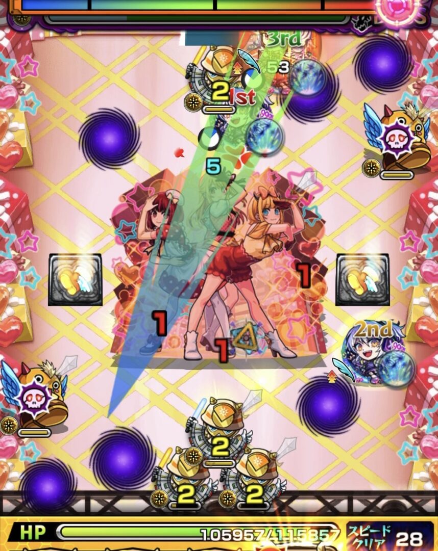 ボス1の3手目で下壁反射からはやリンに触れて加速し、複数の雑魚を経由しながらボスを撃破している場面。