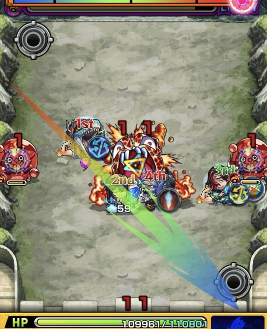 超究極デストロイヤーのステージ3攻略1手目。ビジョンベースを利用して分身でバゴーンの弱点を攻撃しつつ、ぷよリンを処理したが爆発と気弾で大ダメージを受けた場面の解説画像。