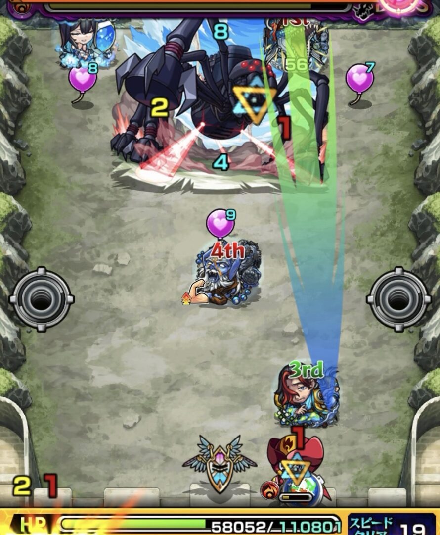 超究極デストロイヤーのボス3攻略4手目。HPが半分の状態でヒーリングバルーンを敵に付与しないよう薄く弾き、ビジョンベースの分身でボスにダメージを与えたが回復できなかった場面の解説画像。