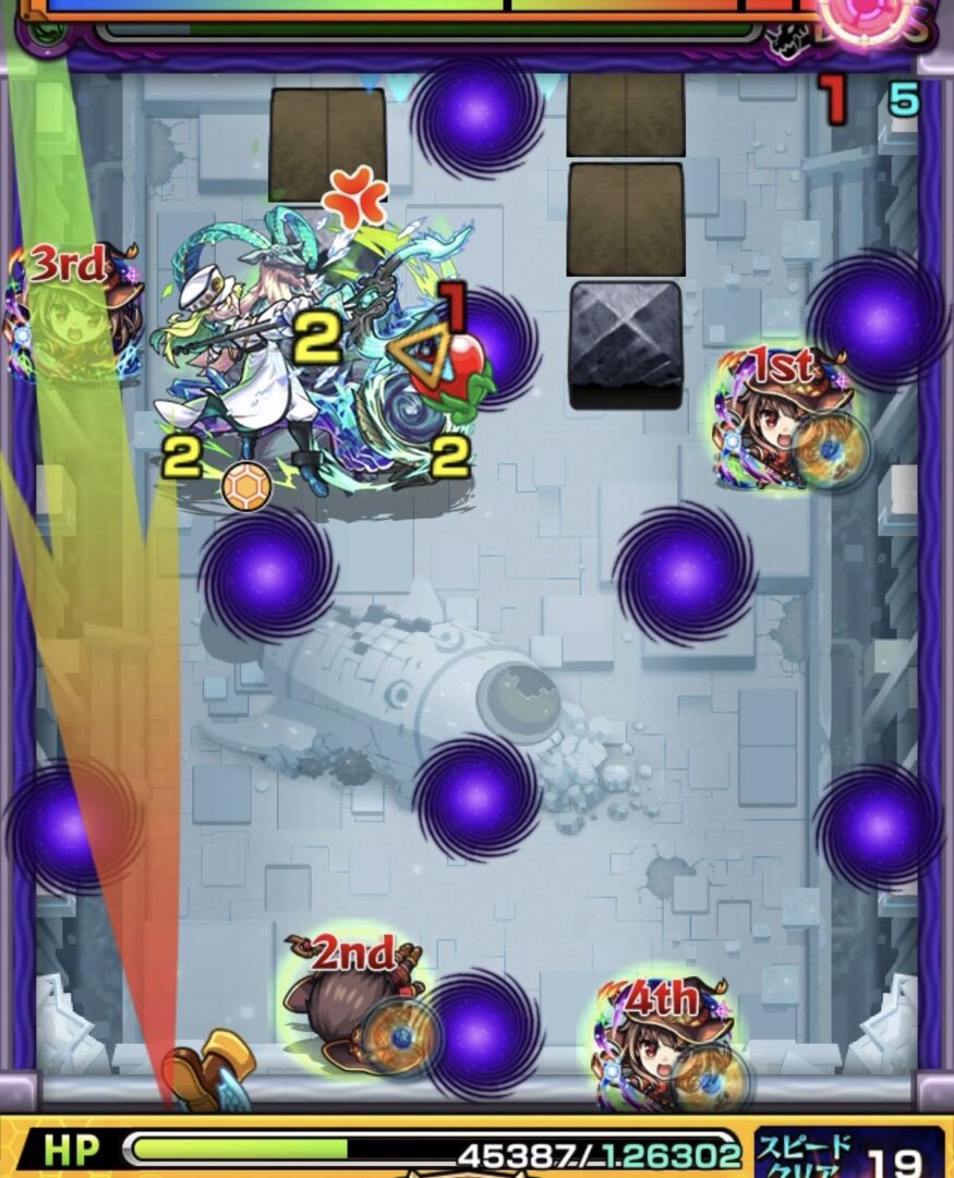 コキュートスの星墓ボス1の6手目で友情と直殴りでボスを攻撃する場面