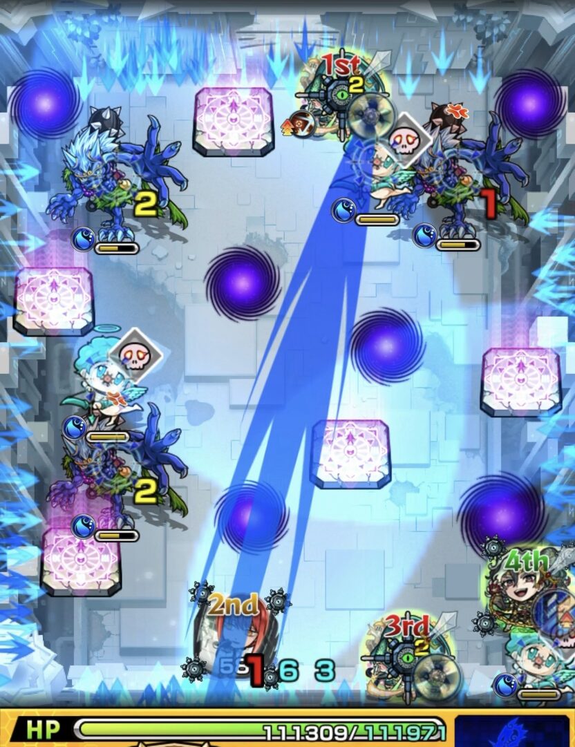 桃源郷の星墓ステージ1の2手目で地雷を回収して攻撃するもドクロを発動できず鬼の攻撃で大ダメージを受けた場面