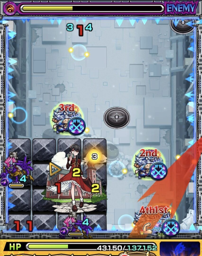 ニギミタマの星墓ステージ4で反射ルートから鬼と中ボスの間に挟まり少しダメージを与えた場面