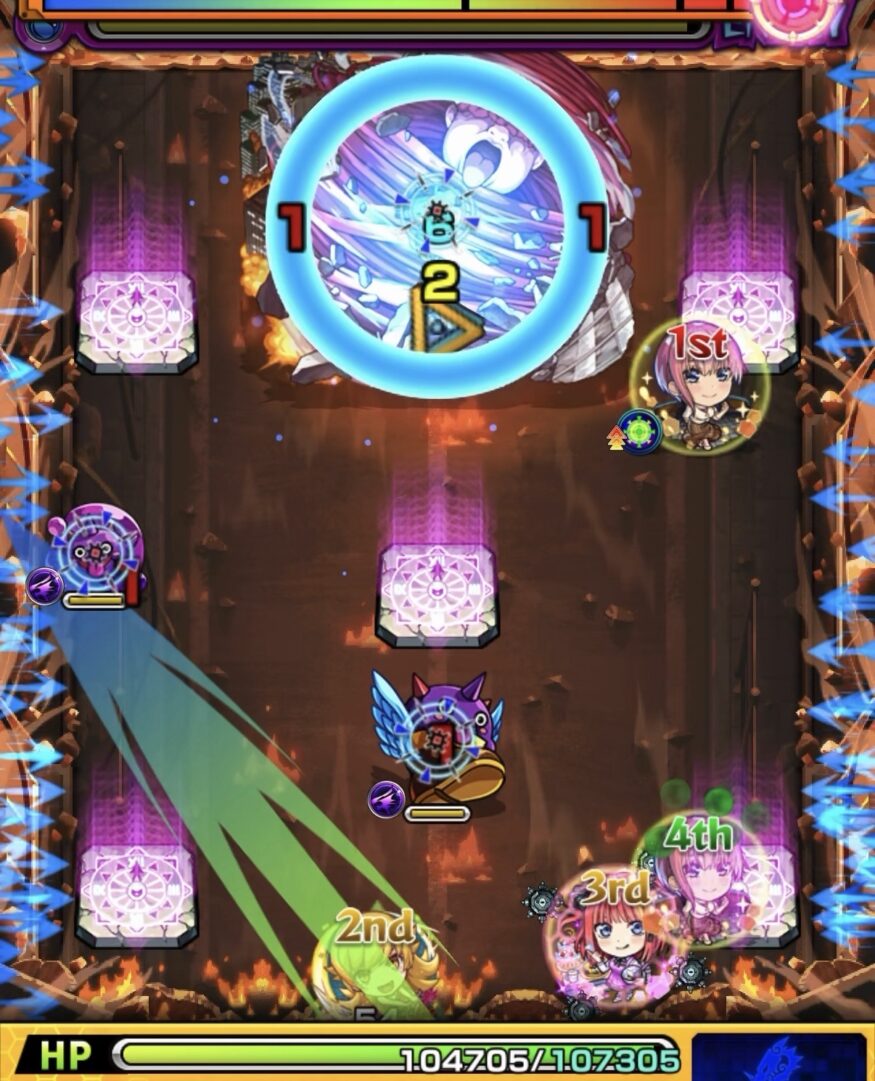 ステージ1で撃種反撃による狂化解除から味方接触で再付与し、中ボスの弱点に大ダメージを与えた2手目の立ち回り解説画像