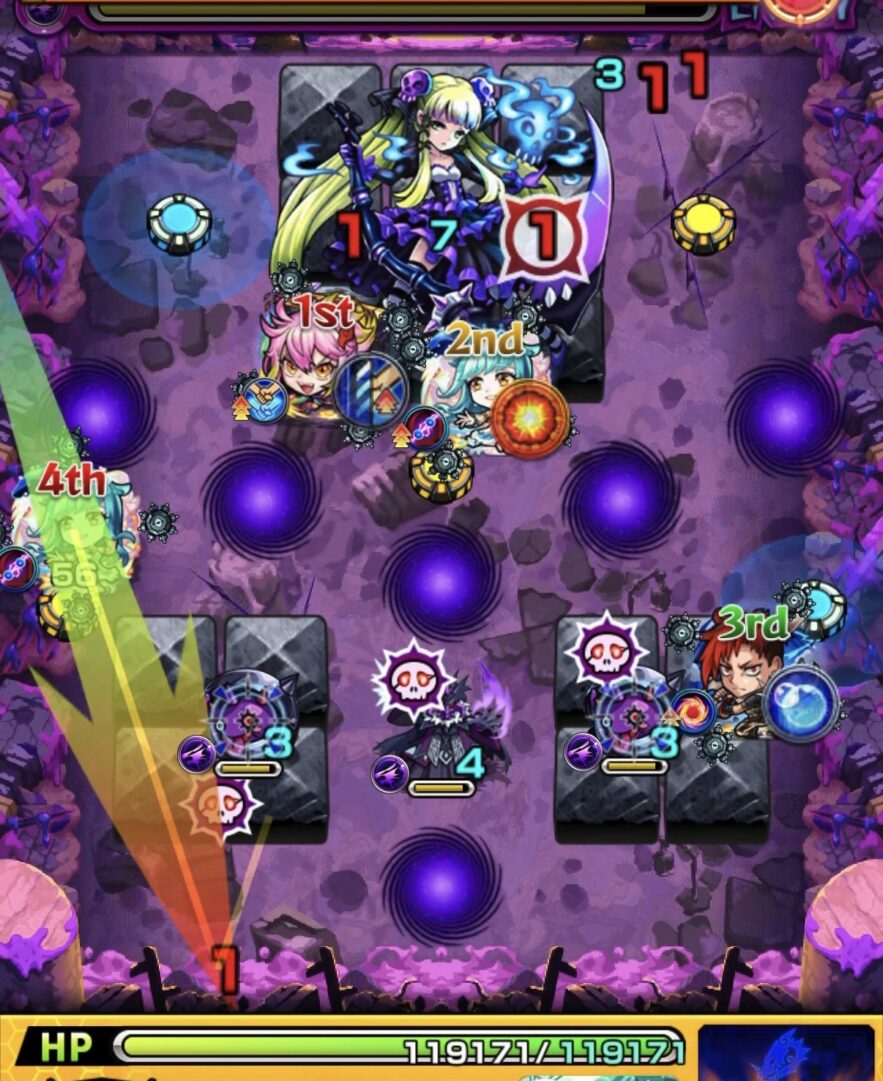 モンスト黎絶キャローネのステージ3。毎ターン全回復するヘルに備え、魔導師とかちリンを処理してヒーリングウォールを展開した場面