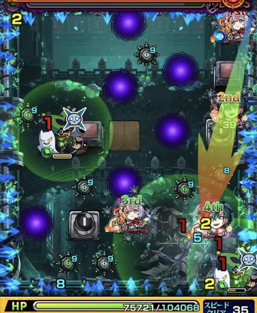 2回ボムを取得して左右にLv5ボムを設置しイレバンも含めてピエロ2体を同時処理した場面