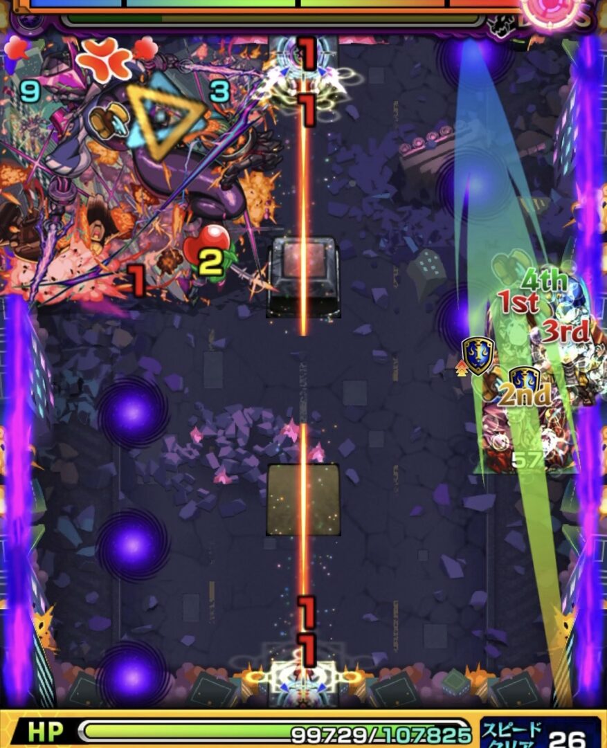 超究極ジャガーノートのボス2で縦軸に弾き攻撃力アップバブルを受けてボスの弱点を攻撃し撃破した場面