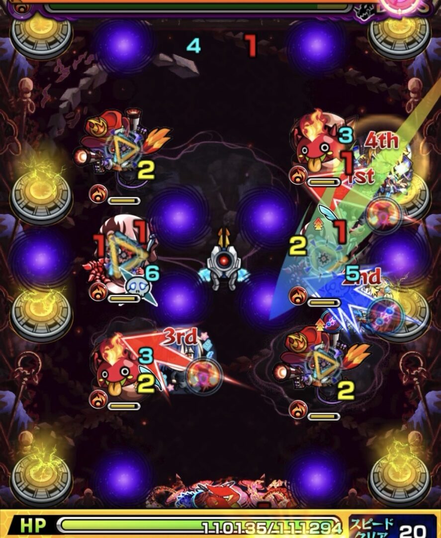 ボス2で反射キャラでゾンビのバリアを破壊し貫通キャラで弱点を攻撃して右側の敵を処理した場面