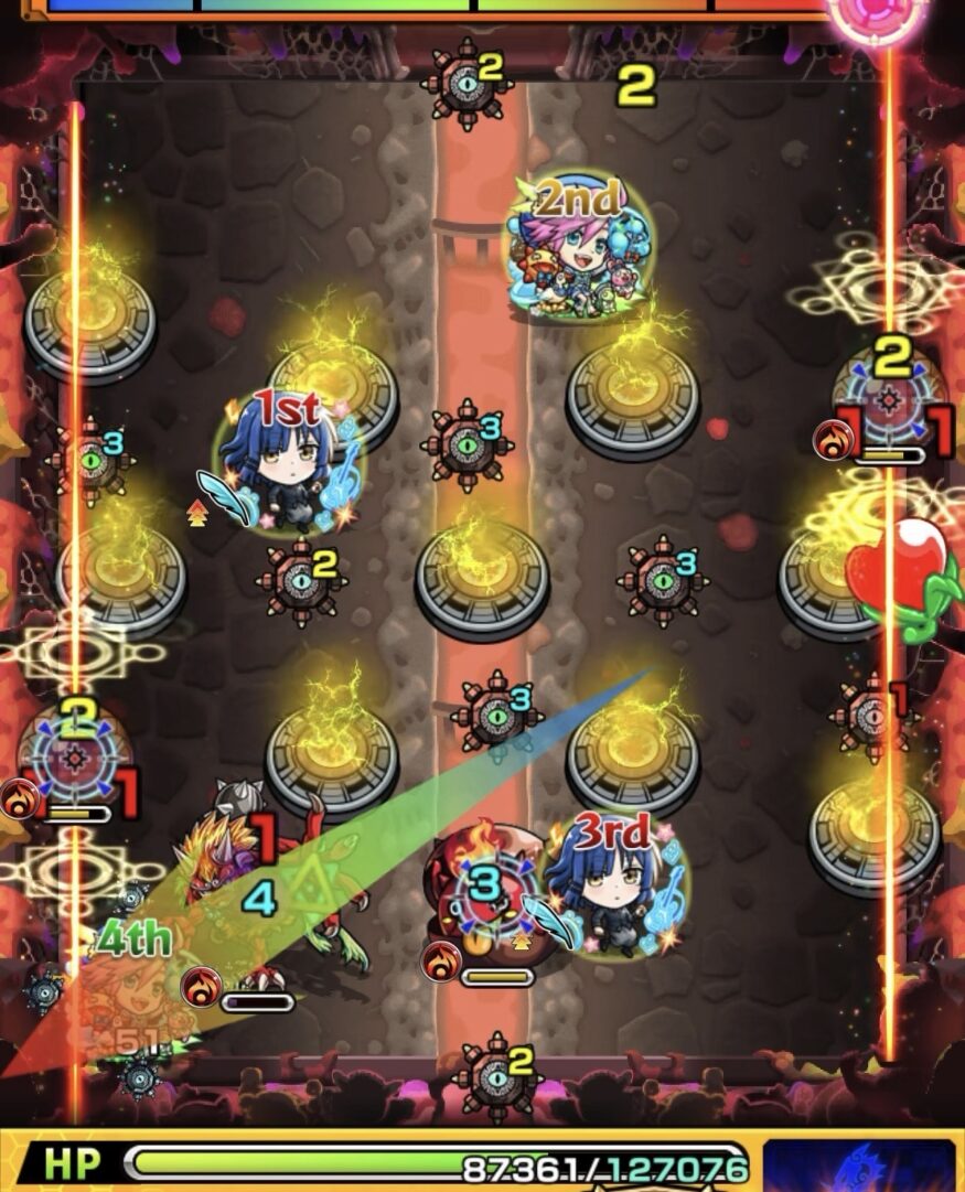 スカルミリオーネ【超究極】ステージ3の4手目。センサーを経由して敵を防御ダウンさせ、下角反射から鬼とかちリンのあいだへ入り込みステージ突破した場面。