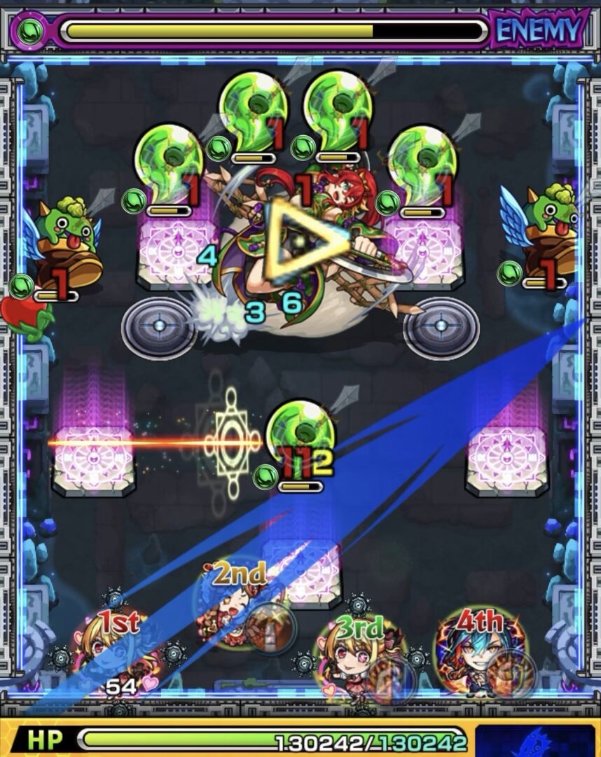 未開の幻洞・拠点3ステージ1の1手目で勾玉5個とはやリン2体にふれて攻撃力を上げ、中ボスの弱点を攻撃して突破