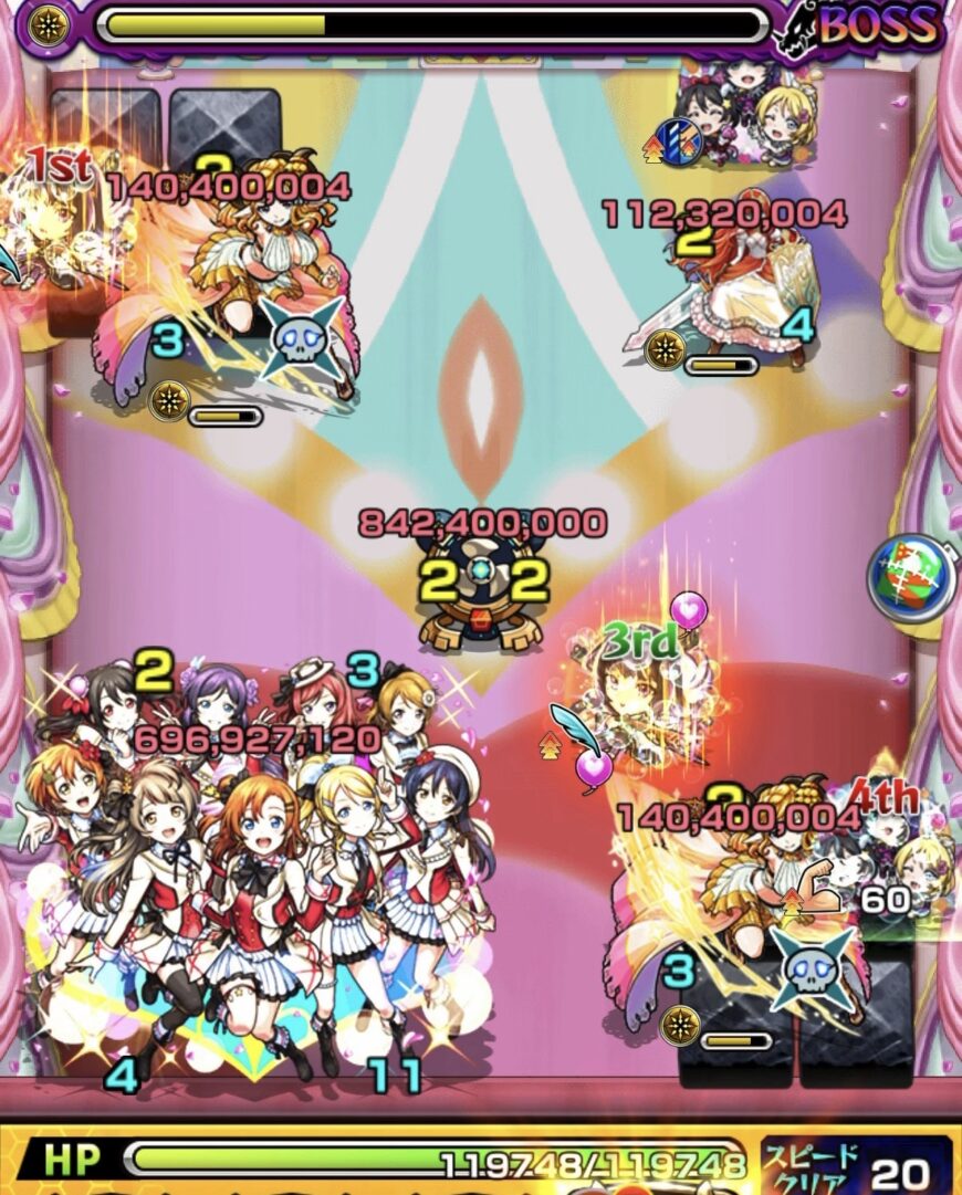 超究極「スクールアイドル μ's」Lv3ボス2の1手目で、左上方向へ弾いてひし形を描くようにハトホル2体を攻撃し、下側のハトホルを処理した場面