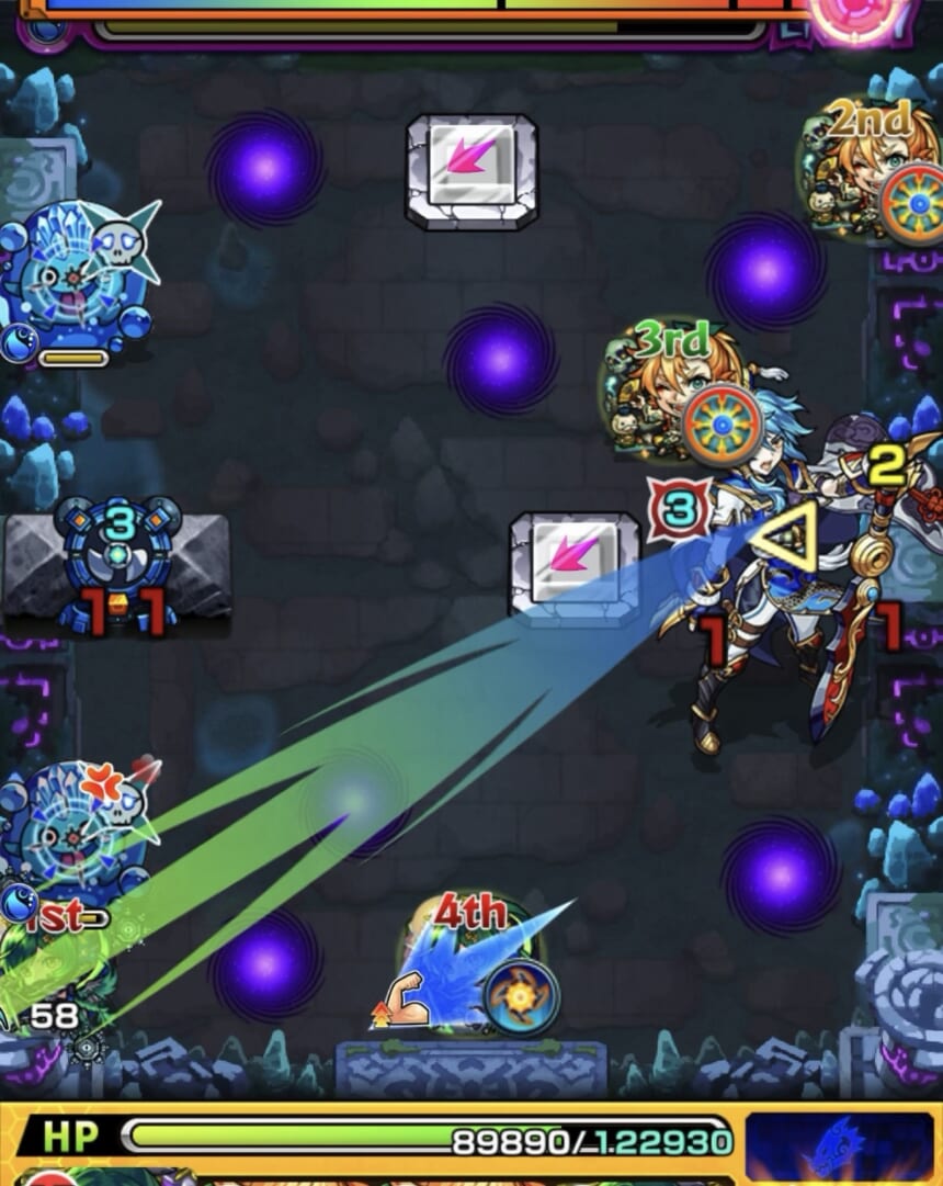モンスト「未開の幻洞・拠点7」ステージ2の2手目で、右斜め上へ弾き、中ボスの弱点を攻撃しながら右壁反射でぷよリンの処理とランチャーパネルへの配置を狙う場面